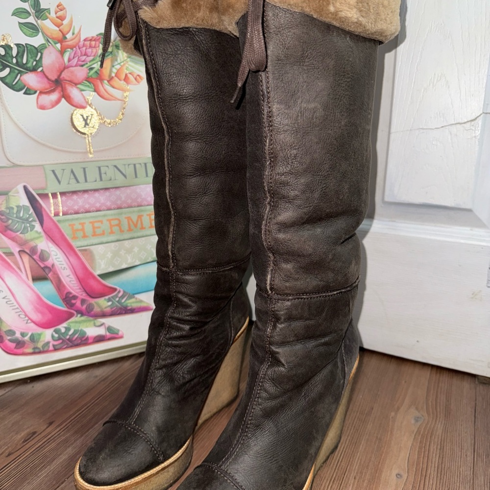 Saint Laurent Women's Brown Leather Boots - Picture 7 of 11